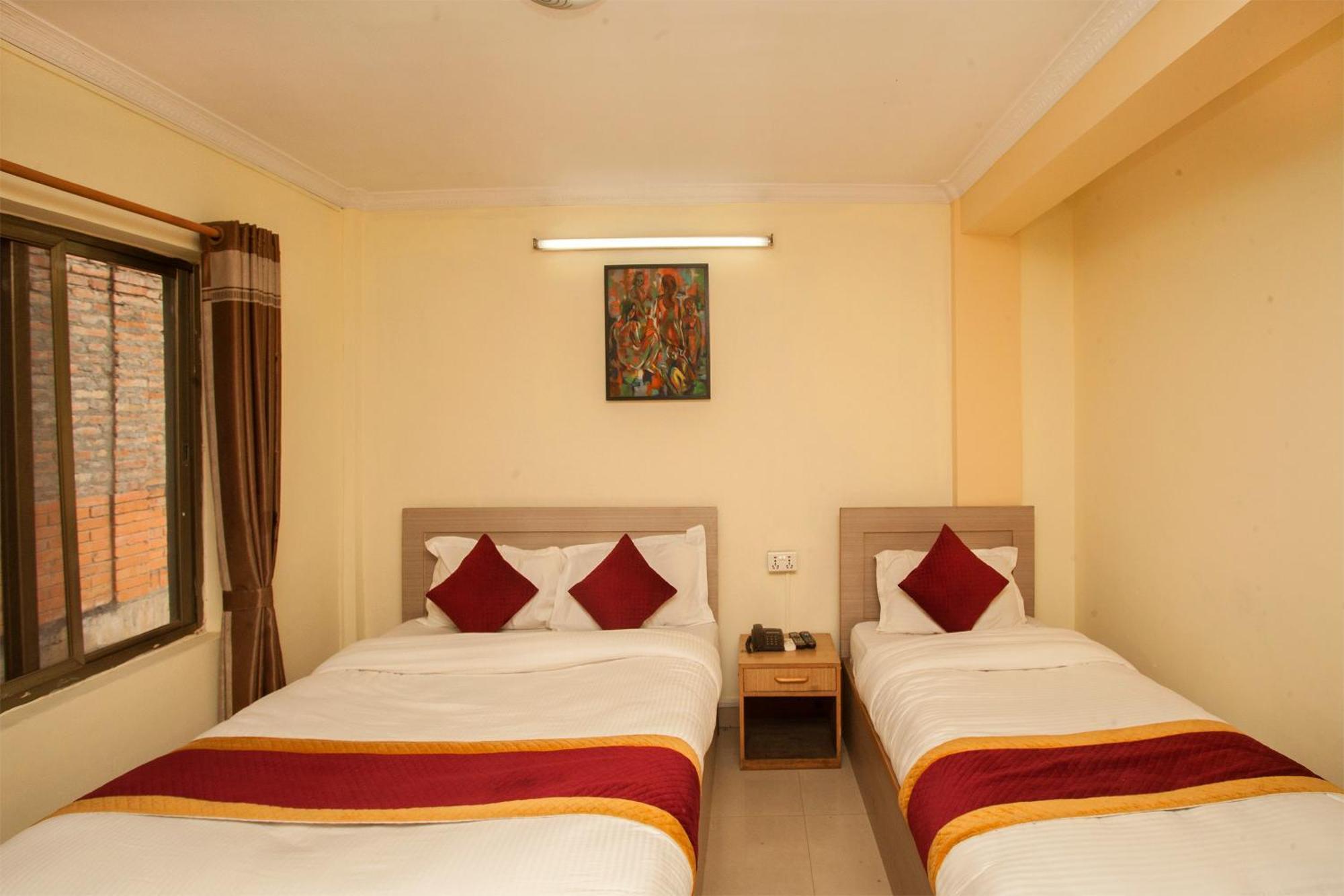 Hotel Mountain Gateway Katmandu Eksteriør billede