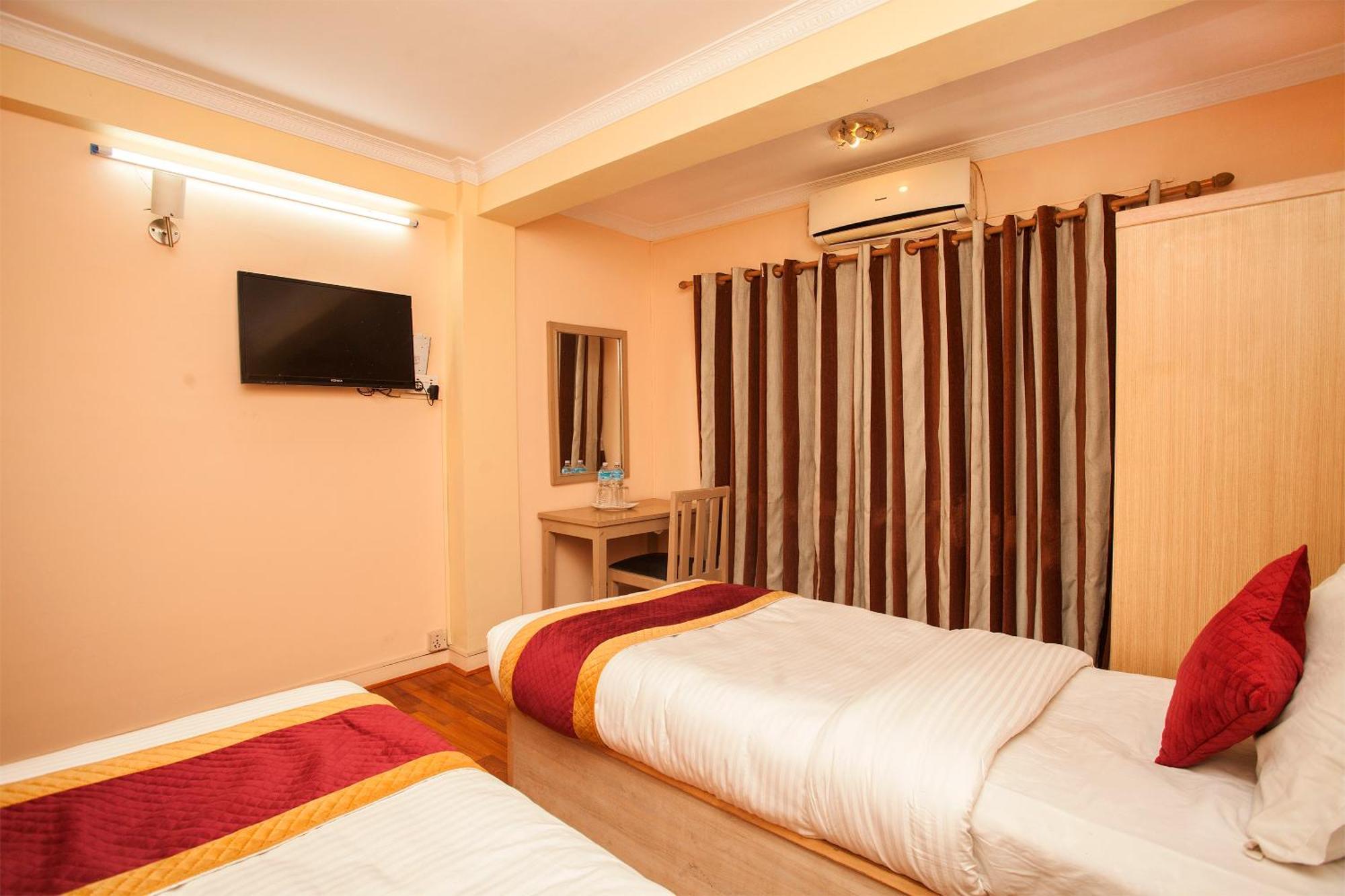 Hotel Mountain Gateway Katmandu Eksteriør billede