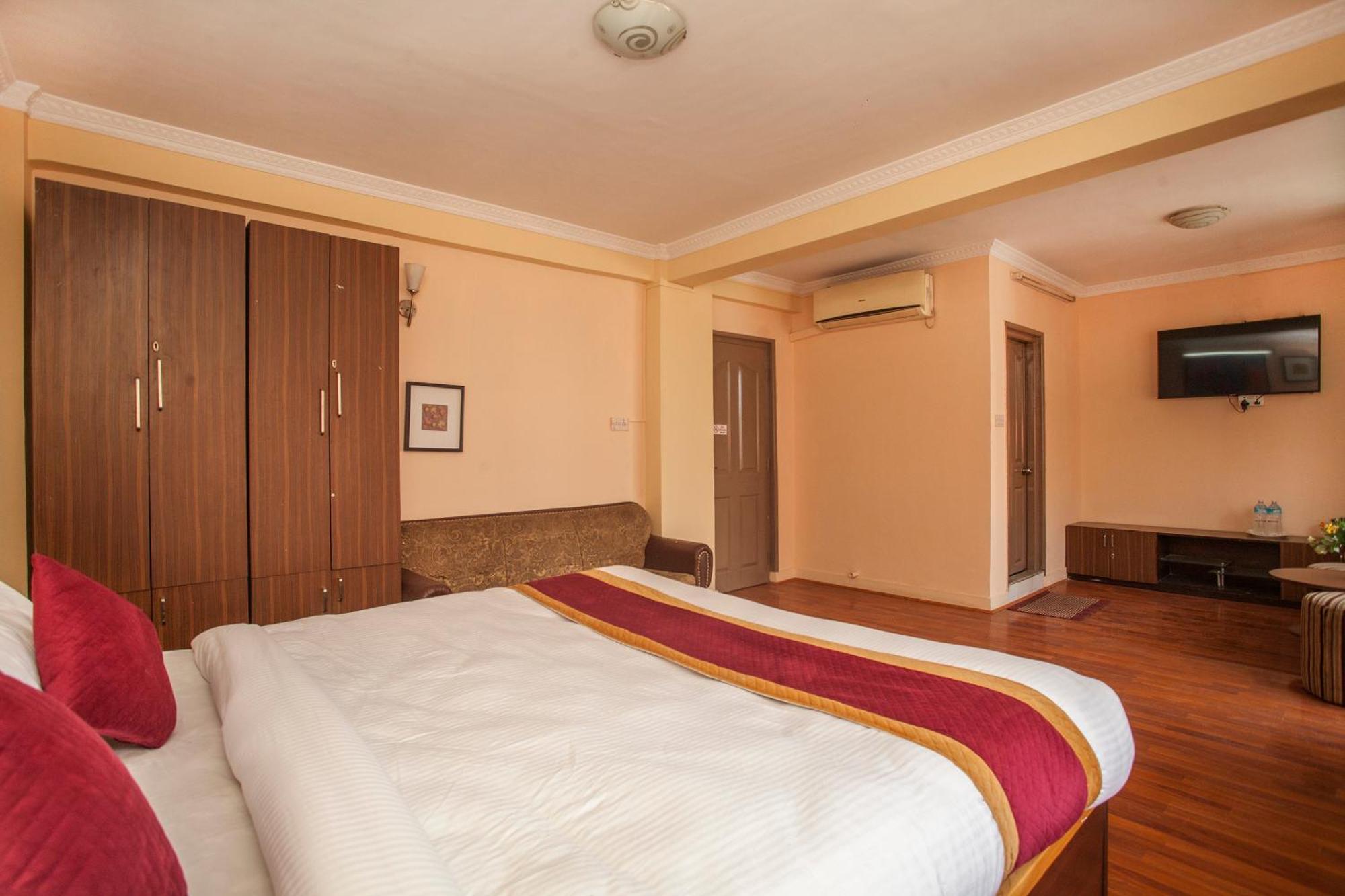 Hotel Mountain Gateway Katmandu Eksteriør billede
